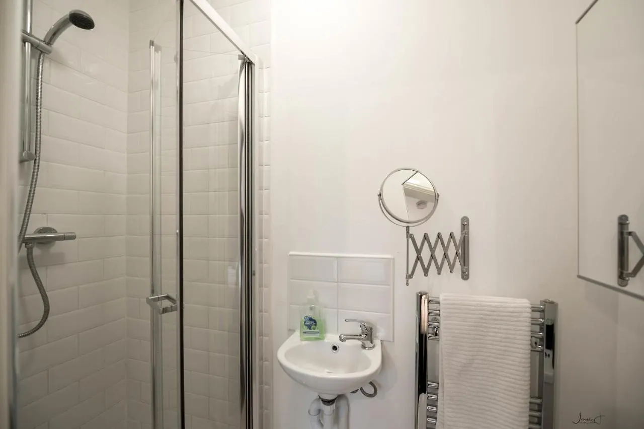 Roberts Residence Doncaster