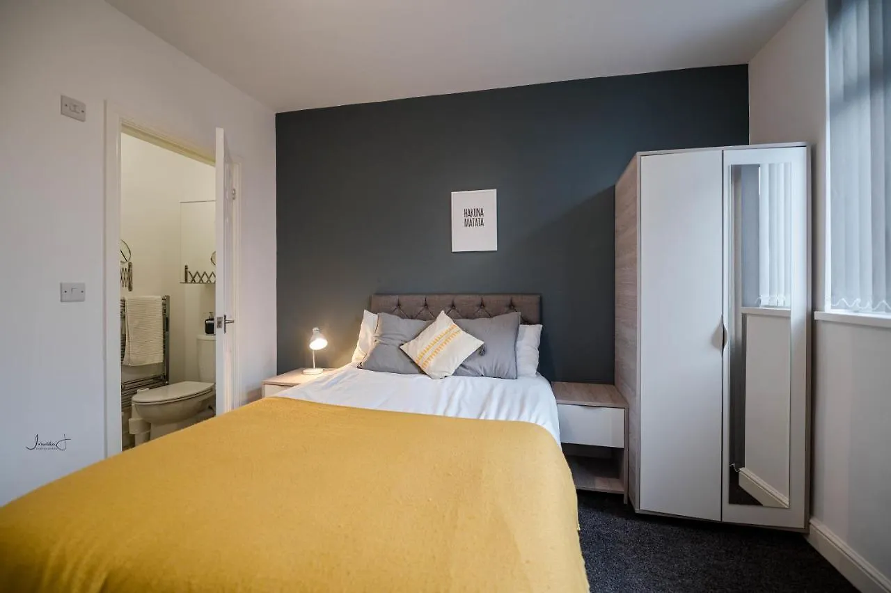 Roberts Residence Doncaster Hotel